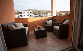 Apartments Mamut