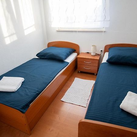 Apartments Mamut Trogir Kültér fotó