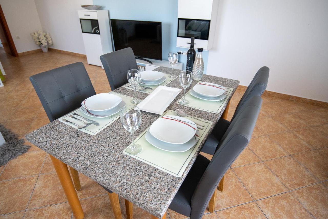 Apartments Mamut Trogir Kültér fotó